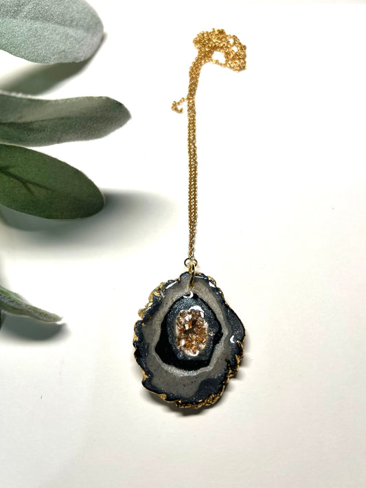 Faux Agate Geode Necklace